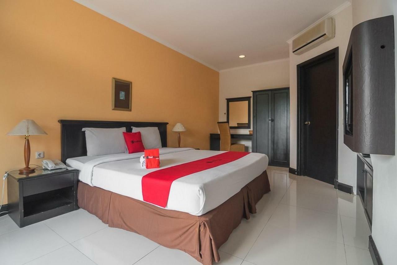 Reddoorz Plus Near Upi Setiabudi Bandung