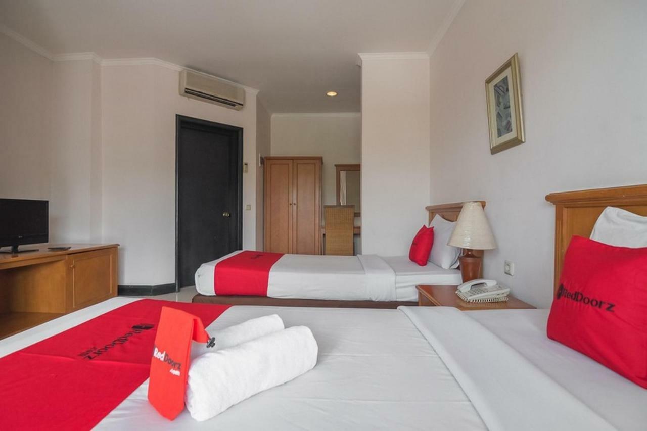 Reddoorz Plus Near Upi Setiabudi
