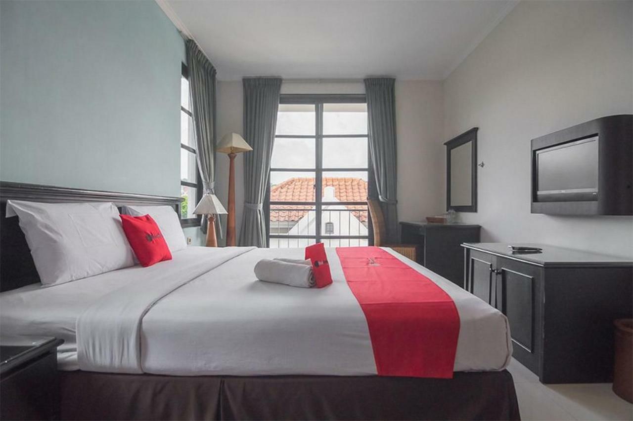 Reddoorz Plus Near Upi Setiabudi Hotel Bandung